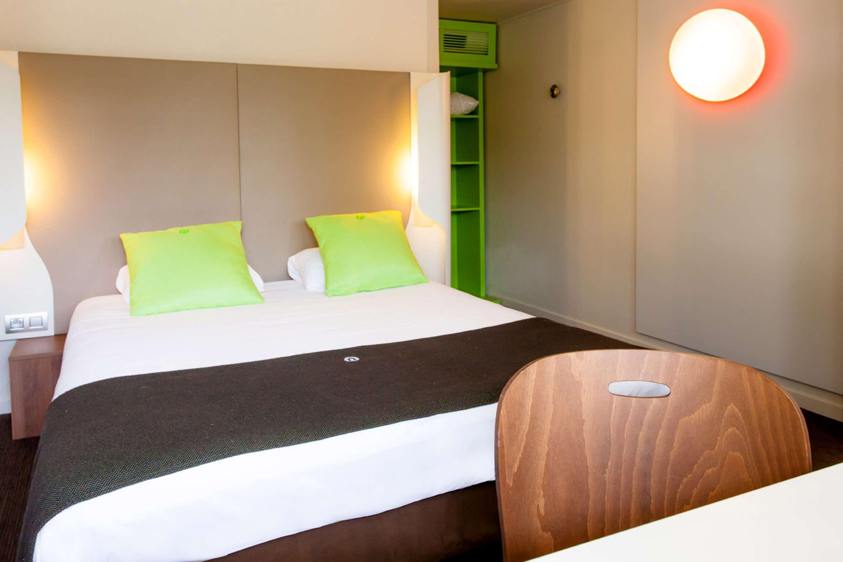 Campanile Hotel Beauvais Zewnętrze zdjęcie