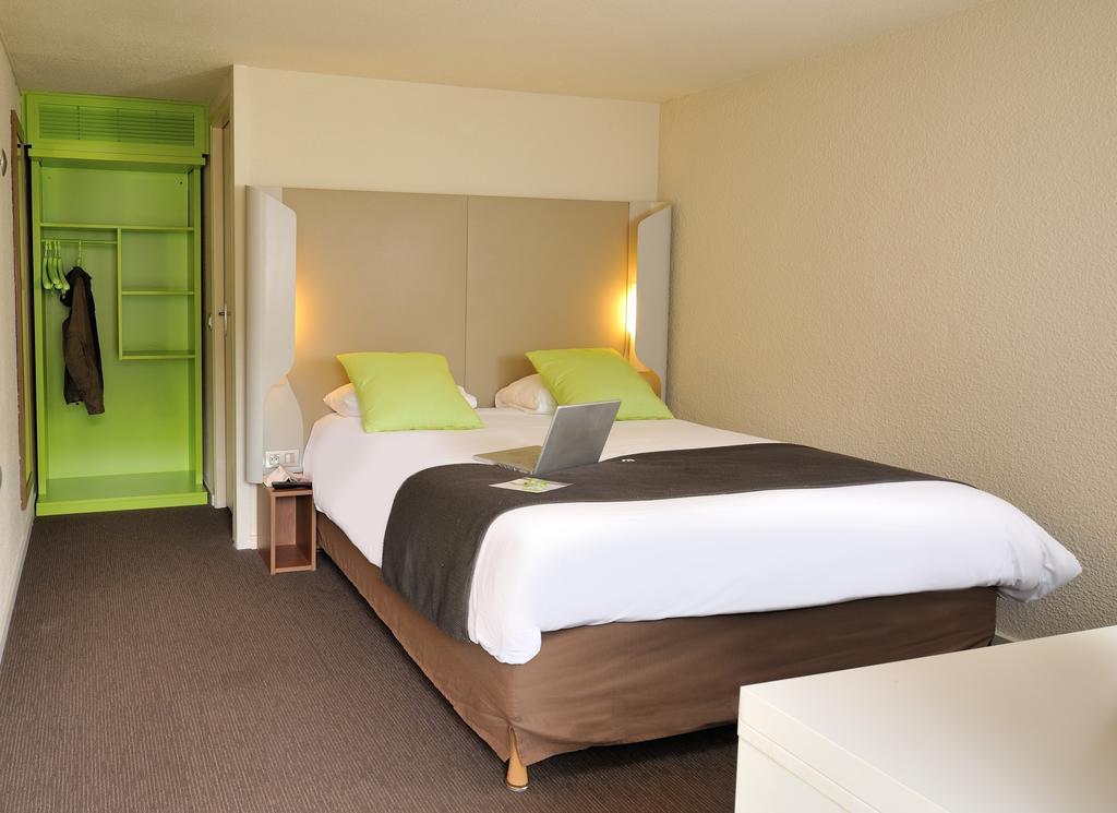 Campanile Hotel Beauvais Zewnętrze zdjęcie