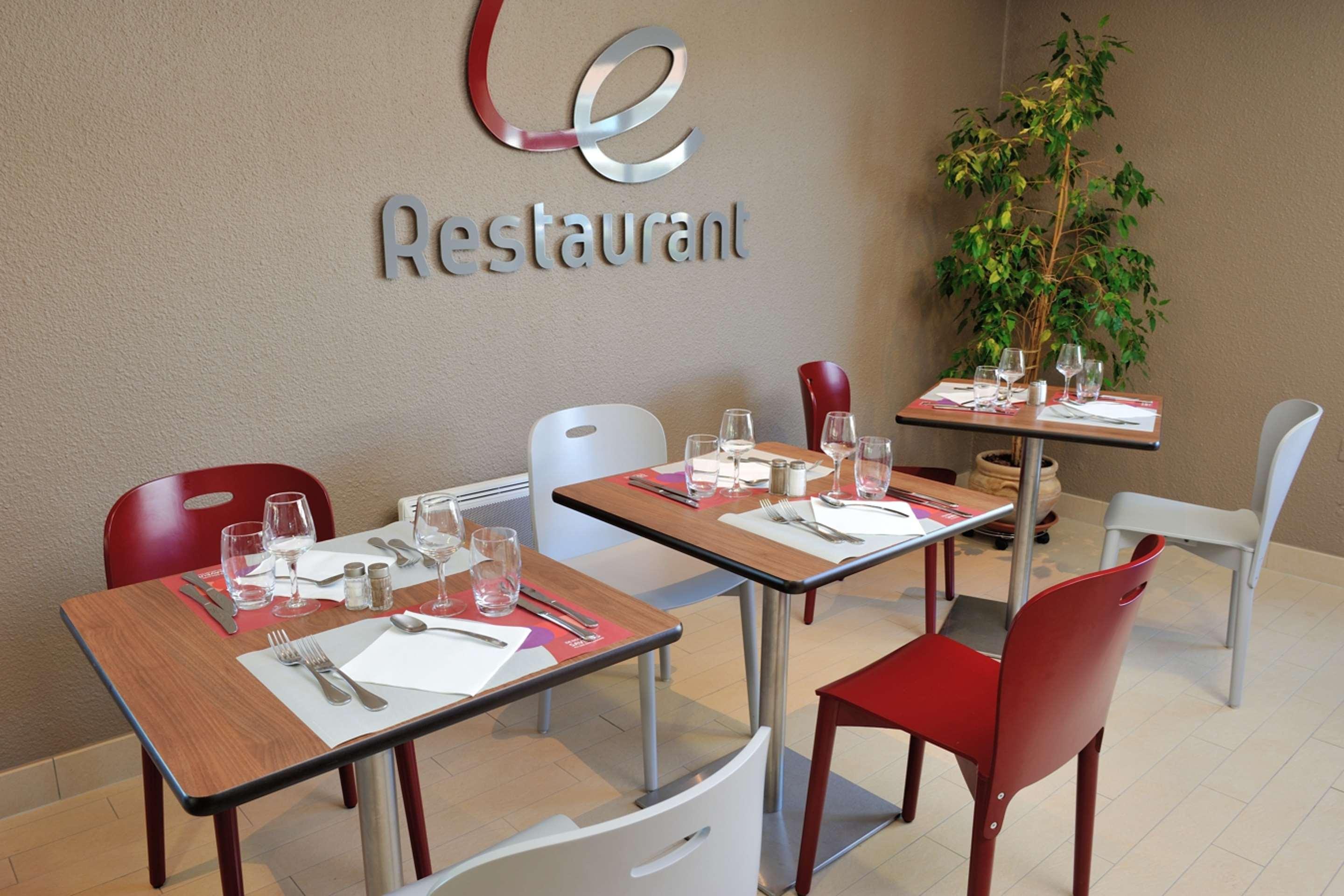 Campanile Hotel Beauvais Zewnętrze zdjęcie