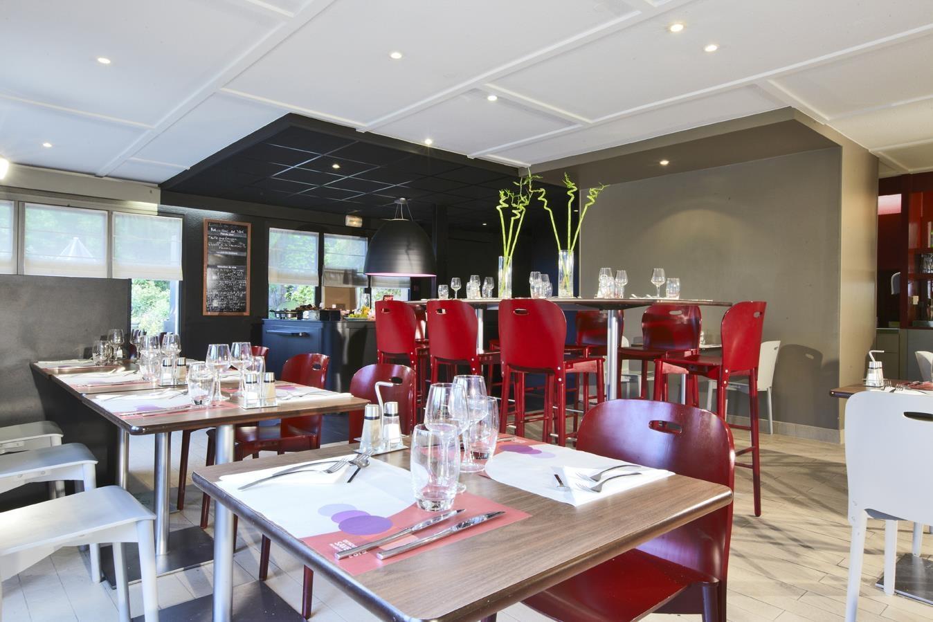 Campanile Hotel Beauvais Zewnętrze zdjęcie