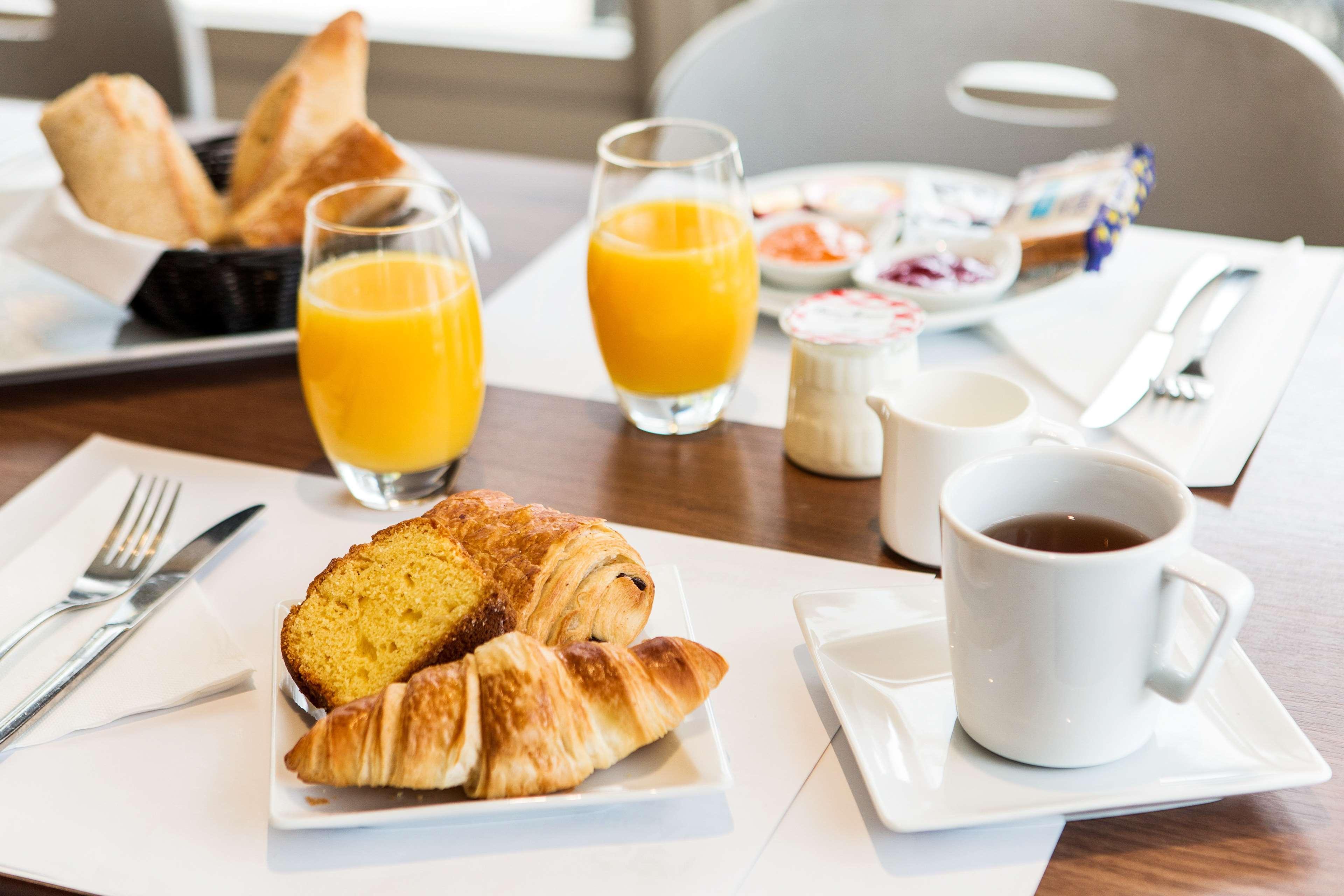 Campanile Hotel Beauvais Zewnętrze zdjęcie