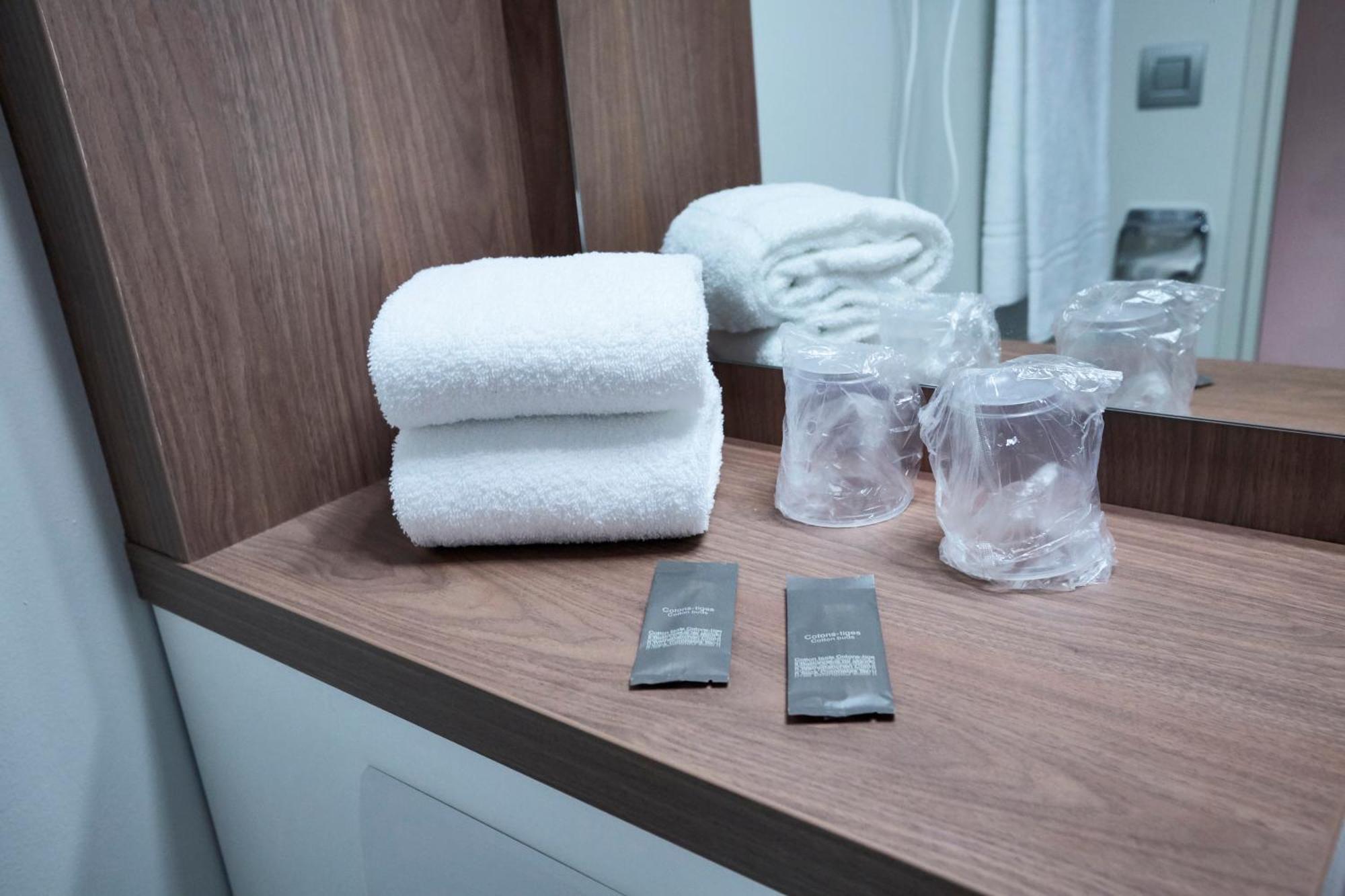 Campanile Hotel Beauvais Zewnętrze zdjęcie